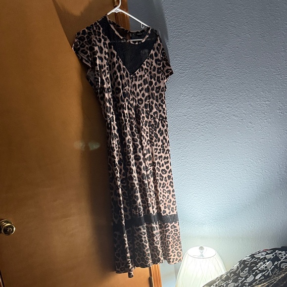 Leopard Print Dress with Lace Black Accents - Picture 1 of 6
